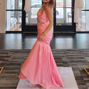 Elegant Pink Strapless Gown